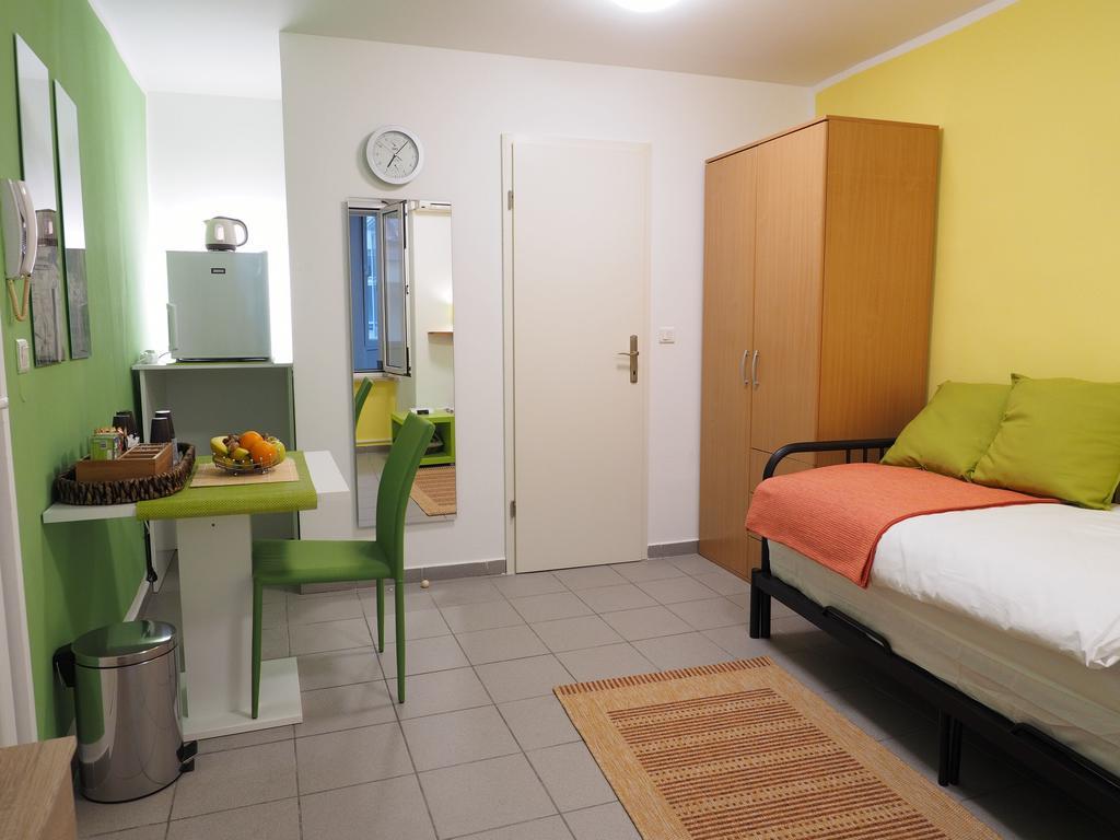 Korzo Room Laura Rijeka Ngoại thất bức ảnh